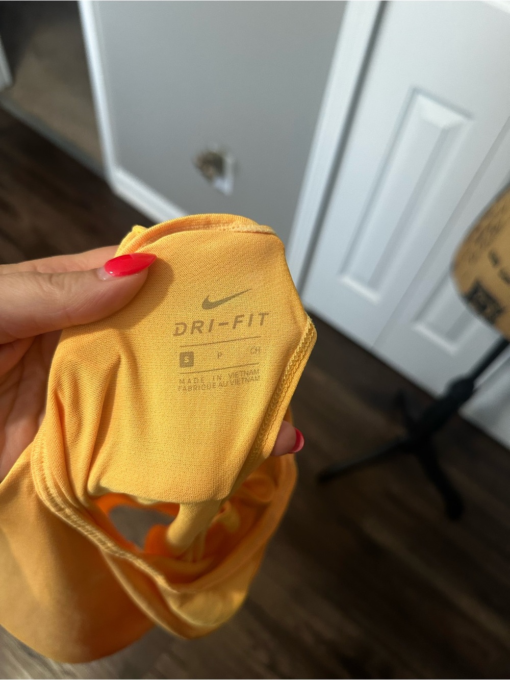 Nike Dri-Fit Yellow Workout Tank Top - Picture 9 of 9